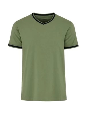 Zdjęcie produktu Zielono-czarny T-shirt męski OCHNIK