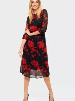Zdjęcie produktu Zwiewna sukienka w czerwone kwiaty - czarna Greenpoint